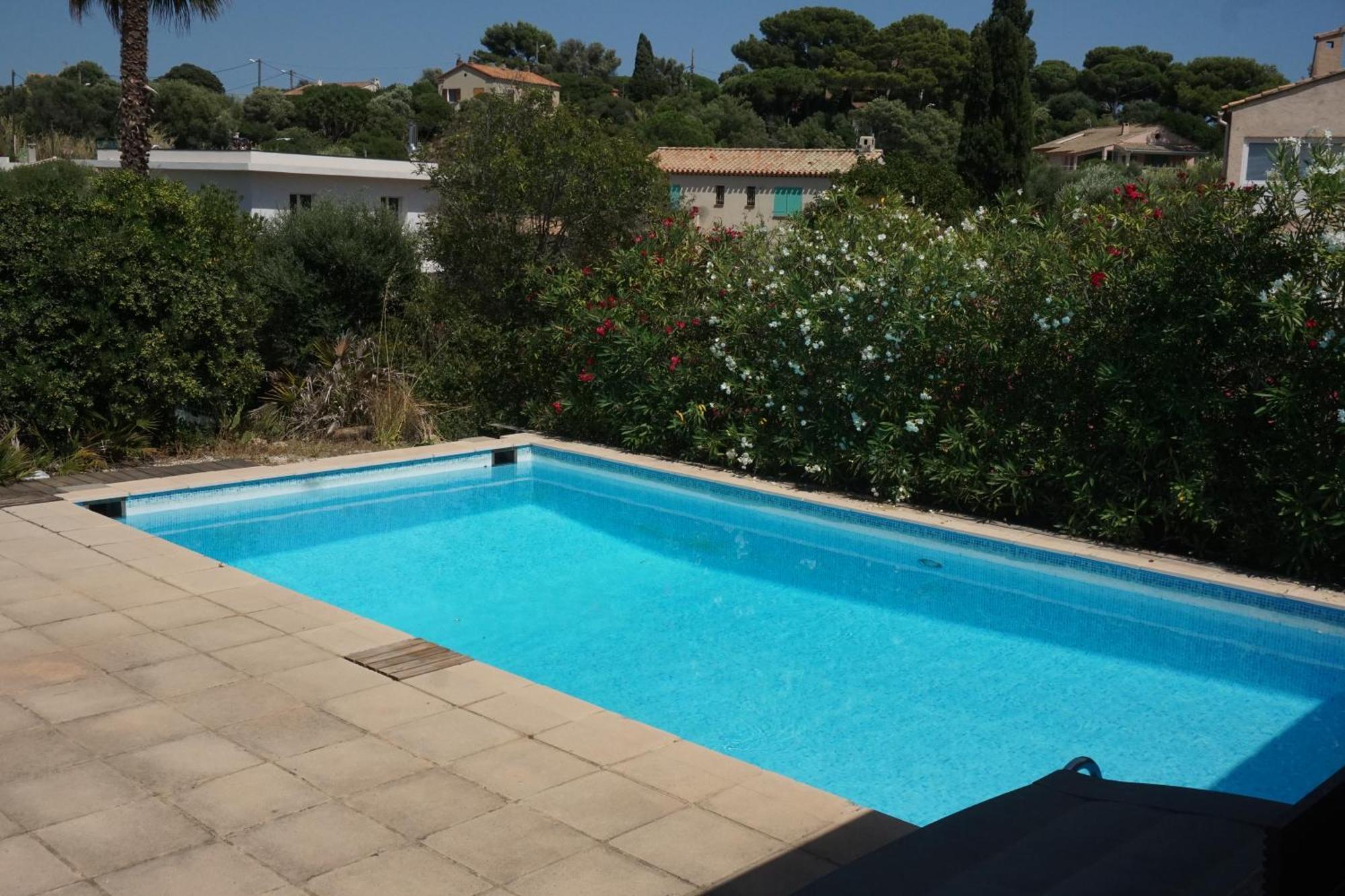 Presqu`ile De Giens Hyères