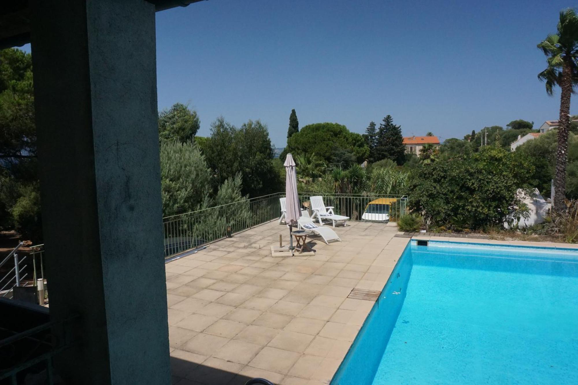 Presqu'ile De Giens Apartment